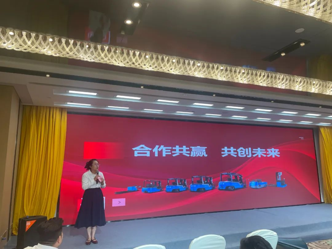 开业剪彩 | 热烈庆祝比亚迪叉车宜昌经销中心开业盛典 开业剪彩 | 热烈庆祝比亚迪叉车宜昌经销中心开业盛典